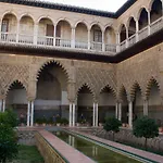 Apartamentos Plaza Nueva